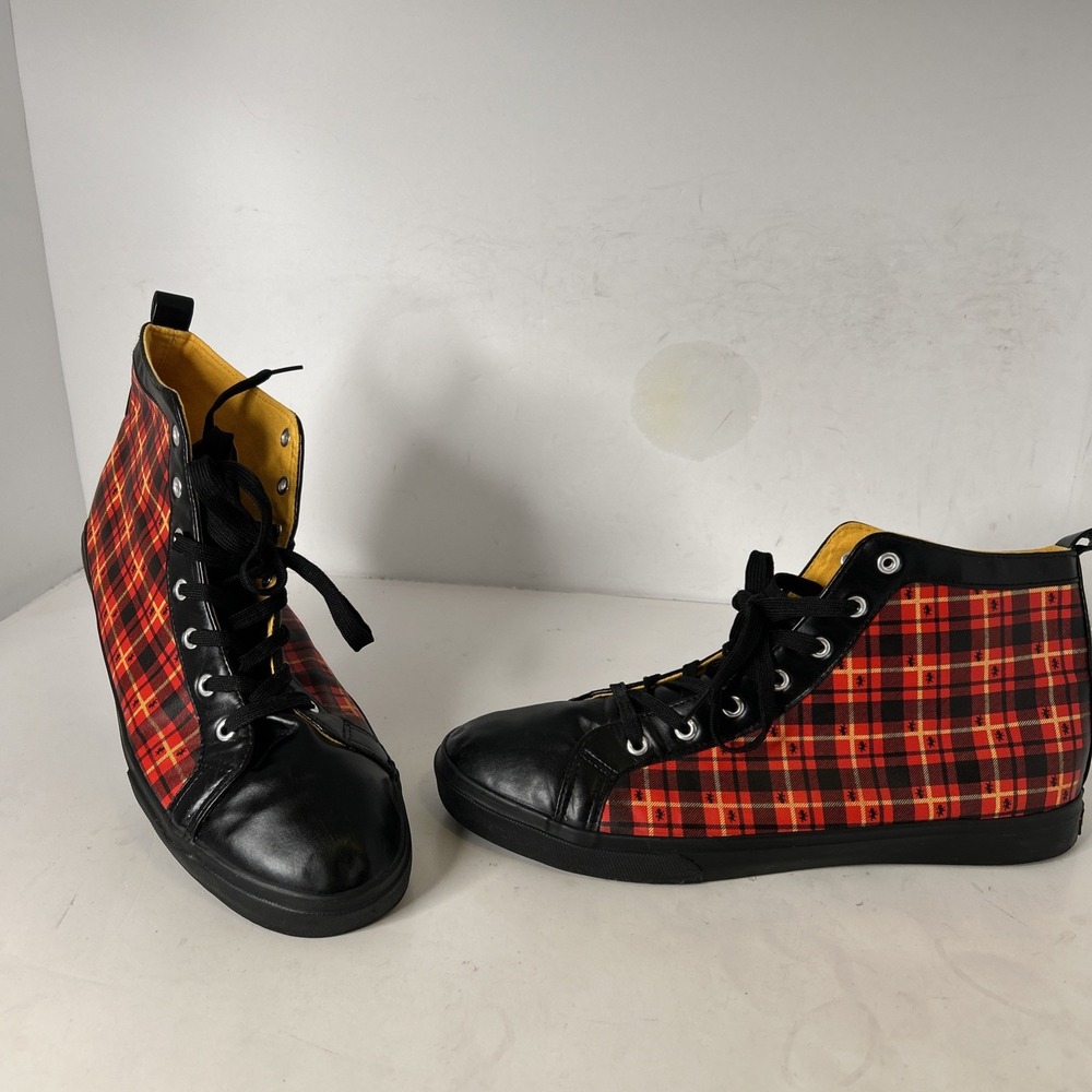 Hot Topic Harry Potter‎ HP Gryffindor Tennis Shoes/Sneakers Sz 12 EUC